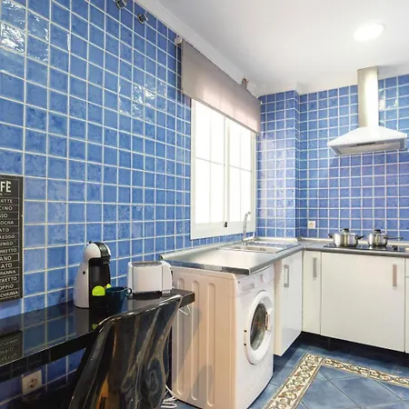 New Gr1-flat Xl In Center For Big Families Apartment Malaga